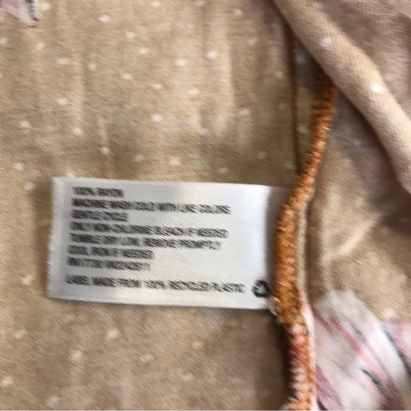 Xhilaration Asymmetrical Dress Women’s Size L Color Brown Print Floral Pullover - Picture 9 of 13